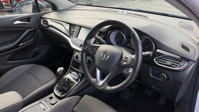 Vauxhall Astra 1.2 Turbo 145 Griffin Edition 5dr Petrol Hatchback